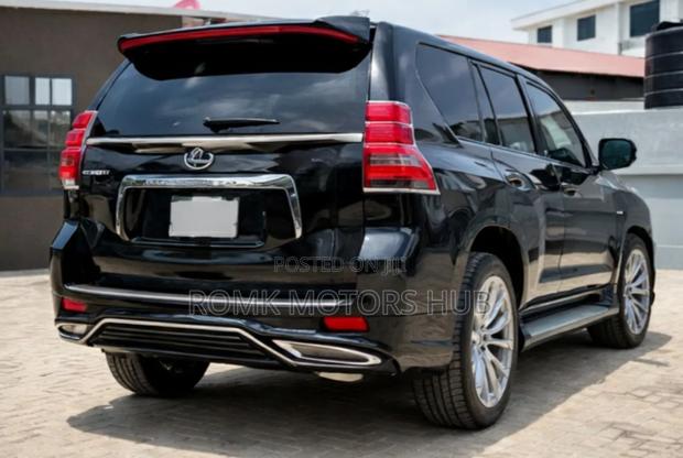 Toyota Land Cruiser Prado 2010 Black