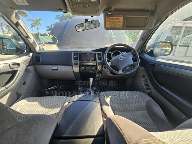 Toyota Hilux Surf 2.7 SSR 2007 Black