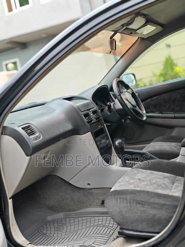 Toyota Caldina 2001 Black