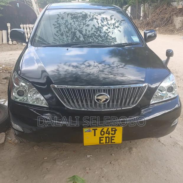 Toyota Harrier 2004 Black