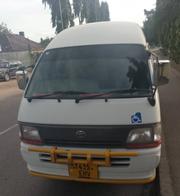 Toyota HiAce 1999 Pearl for sale