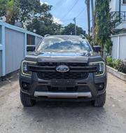 Ford Ranger Wildtrak 2024 Gray for sale
