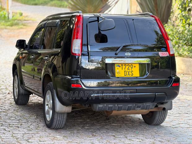 Nissan X-Trail 2005 Black