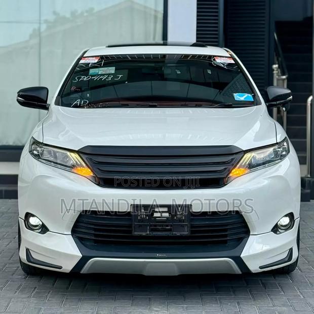 Toyota Harrier 2.5 Hybrid 4WD 2016 White