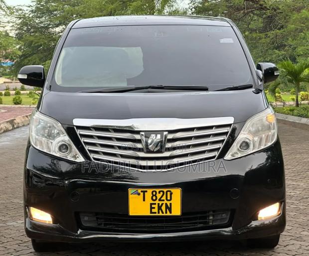 Toyota Alphard 2011 Black