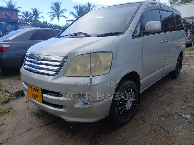 Toyota Noah 2008 Silver