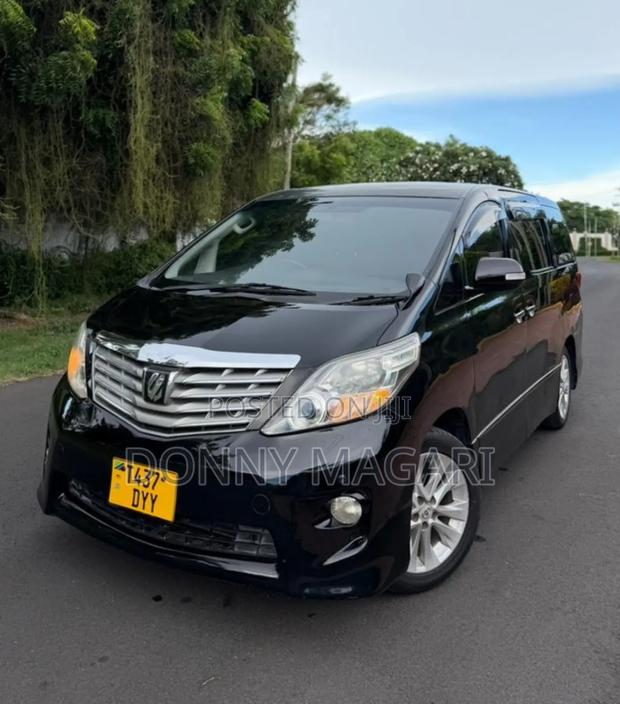 Toyota Alphard 2009 Black