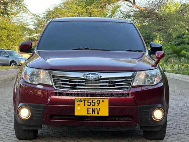 Subaru Forester 2010 Burgundy