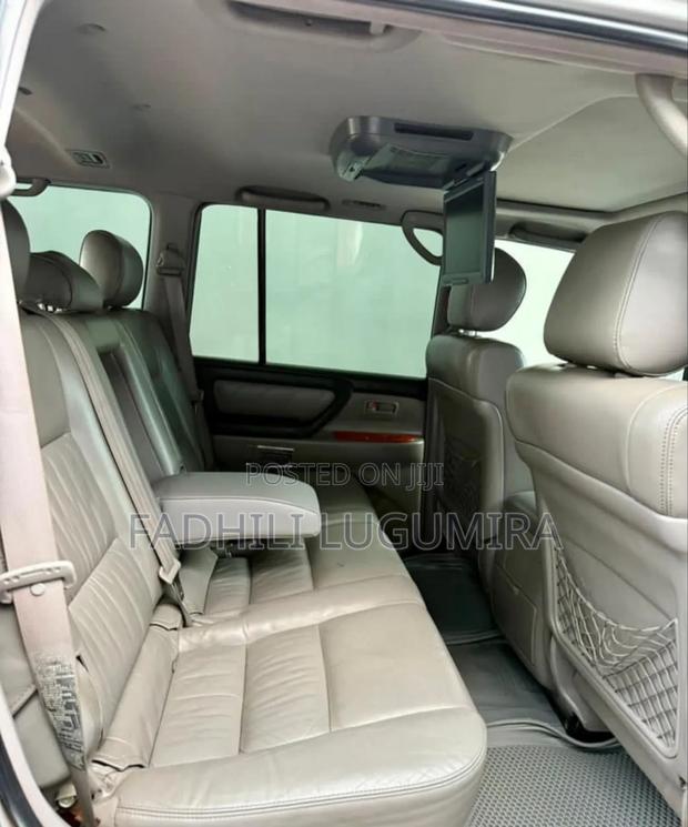 Toyota Land Cruiser 2007 Silver