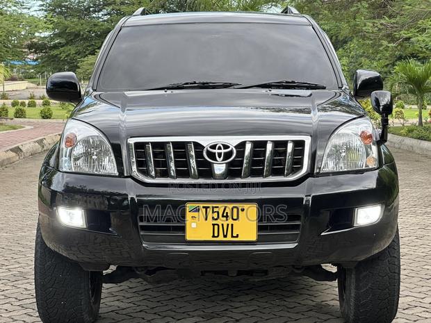 Toyota Land Cruiser Prado 2006 Black