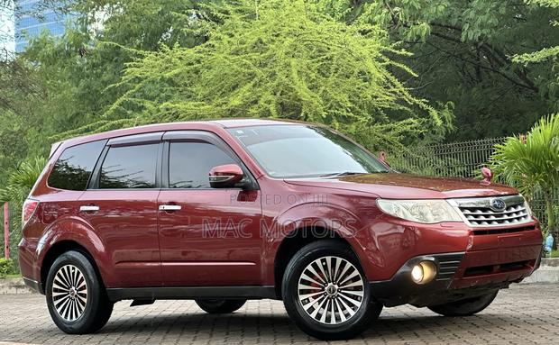 Subaru Forester 2011 Red