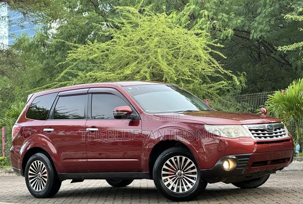 Subaru Forester 2011 Red