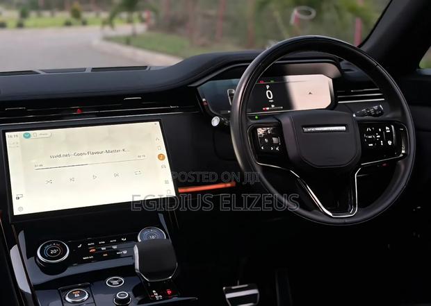 New Land Rover Range Rover Sport 2023 White