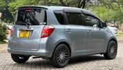 Toyota Ractis 2006 Gray for sale