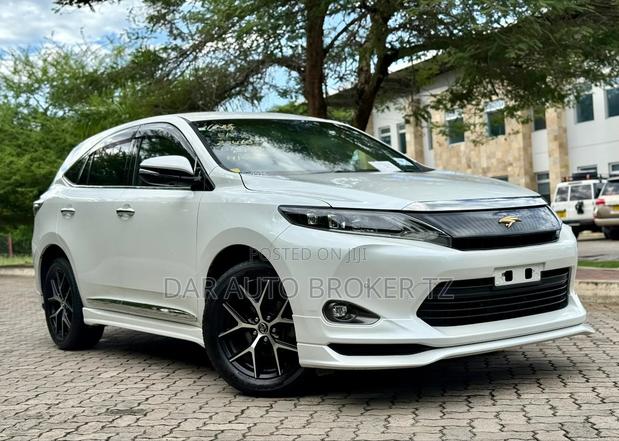 Toyota Harrier 2017 White