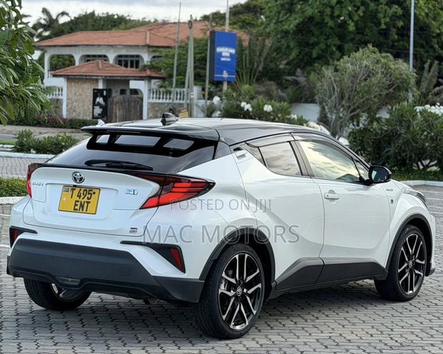 Toyota C-HR 2019 White