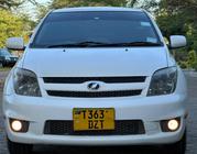 Toyota IST 2006 Pearl for sale