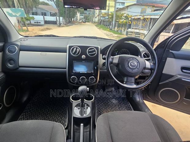 Mazda Verisa 2007 Gray