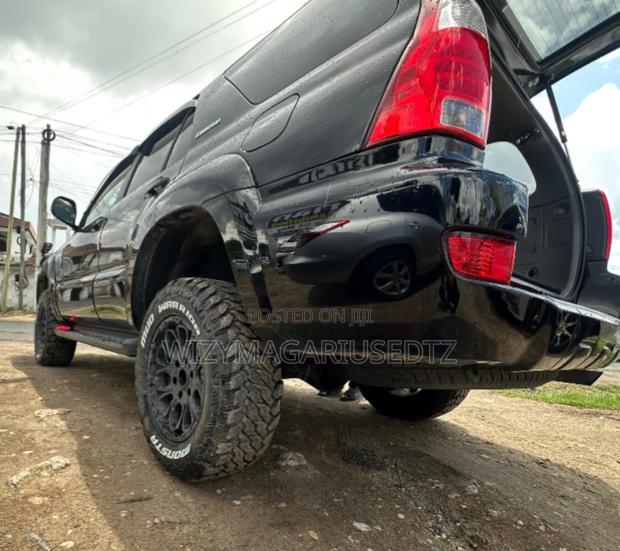 Toyota Hilux Surf 2.7 SSR 2007 Matt Black