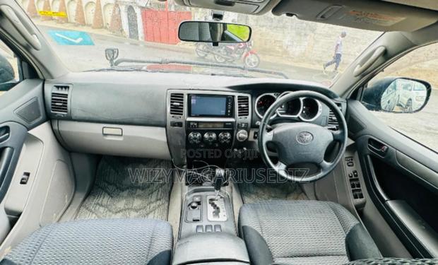 Toyota Hilux Surf 2.7 SSR 2007 Matt Black