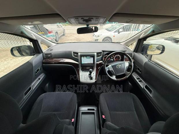 Toyota Alphard 2.4 Petrol FWD 2012 Black
