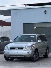Toyota Kluger 2005 Silver for sale