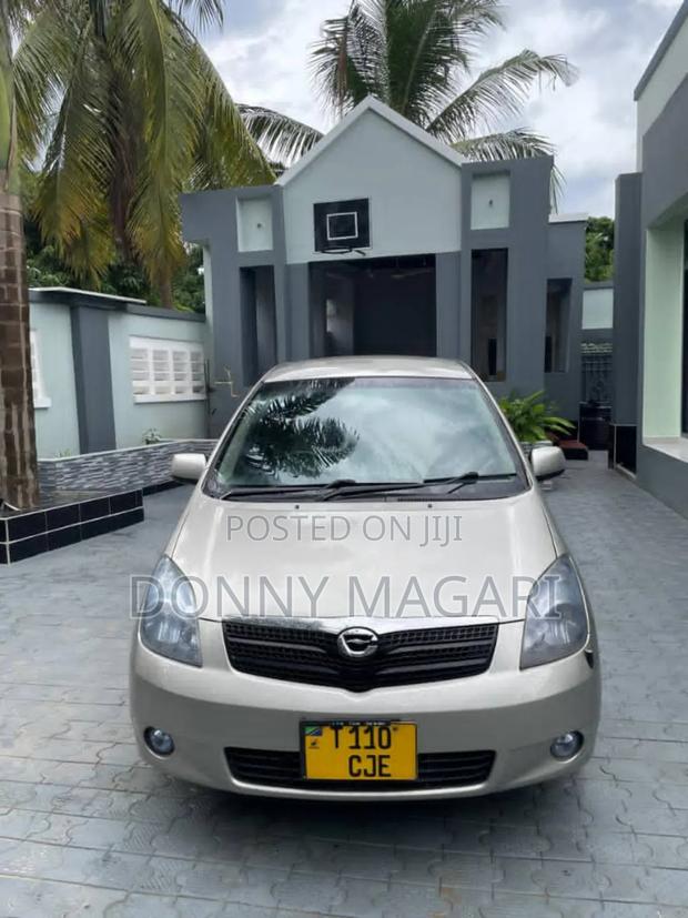 Toyota Corolla Spacio 2006 Silver