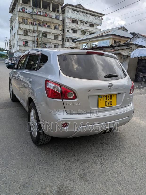 Nissan Dualis 2011 Silver
