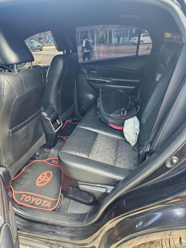 Toyota Harrier 2016