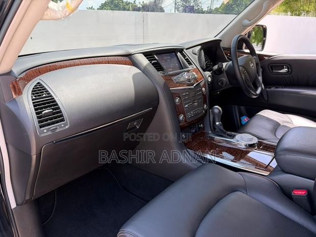 Nissan Patrol 2024 Matt Black