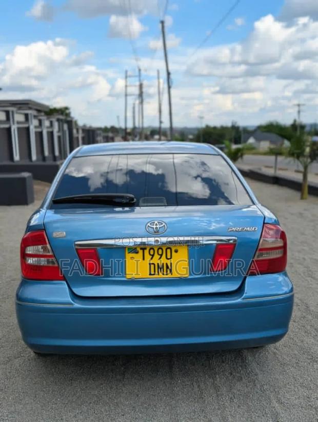 Toyota Premio 2005 Blue