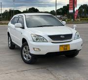 Toyota Harrier 2.4 2005 White for sale