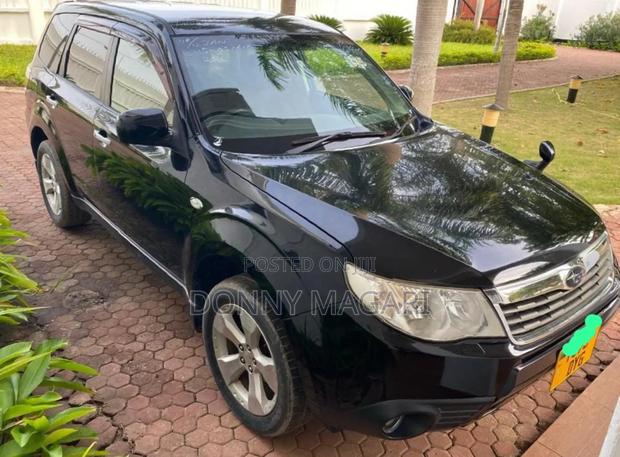 Subaru Forester 2010 Black
