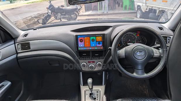 Subaru Forester 2010 Black