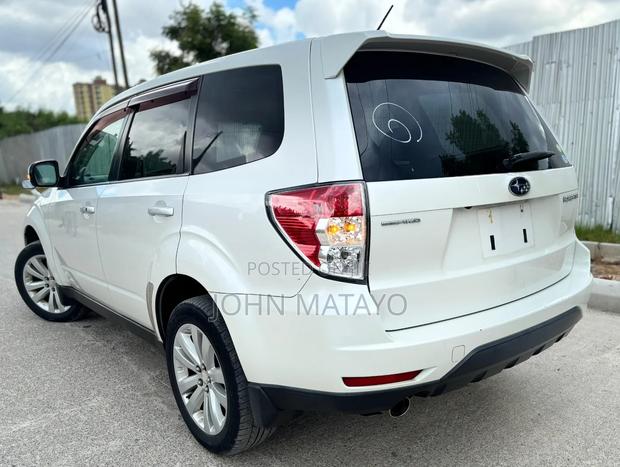 Subaru Forester 2010 White