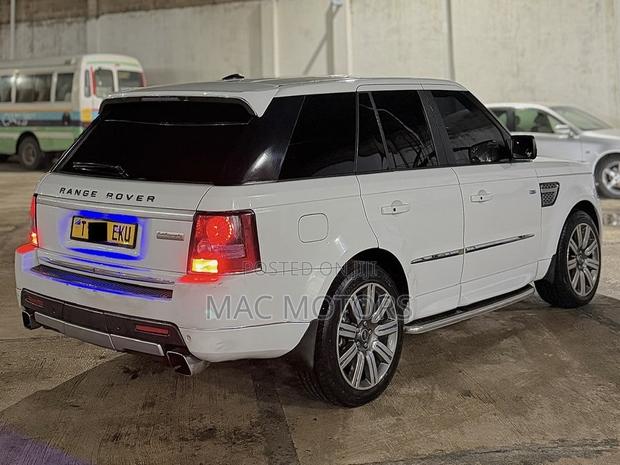 Land Rover Range Rover Sport 2013 White