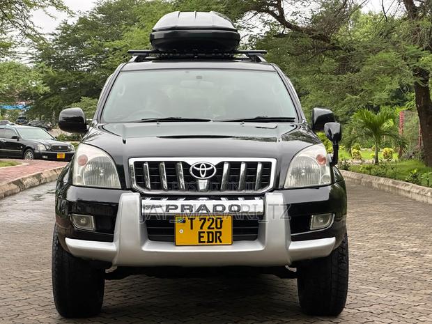 Toyota Land Cruiser Prado 2006 Black