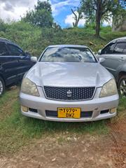 Toyota Crown 2006 Silver for sale