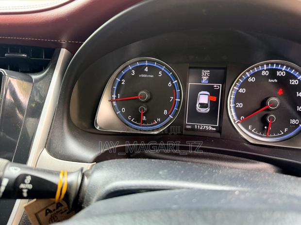 Toyota Harrier 2015 Brown