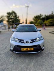 Toyota RAV4 2013 Silver for sale