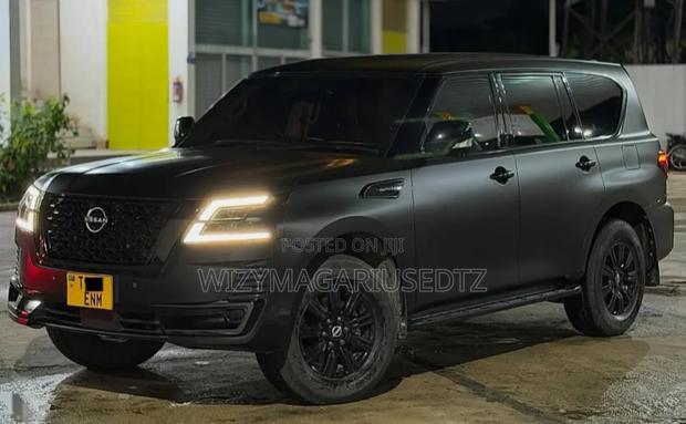 Nissan Patrol 2025 Matt Black
