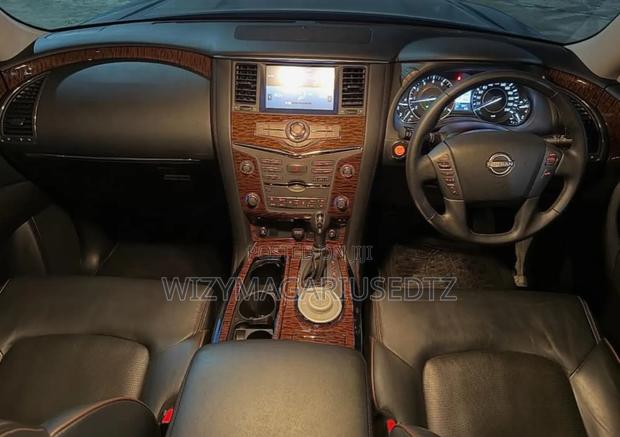 Nissan Patrol 2025 Matt Black