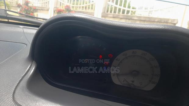 Toyota IST 2004 Blue