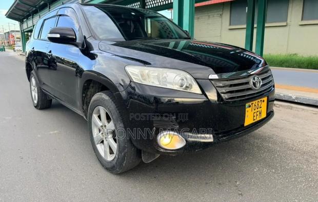Toyota Vanguard 2009 Black