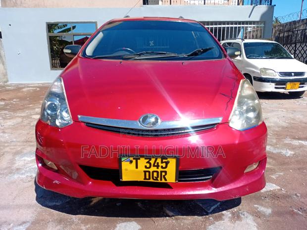 Toyota Wish 2004 Red