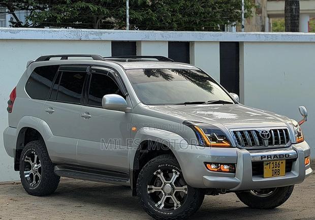 Toyota Land Cruiser Prado 2007 Silver