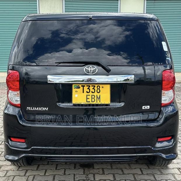Toyota Rumion 1.5 FWD 2021 Black