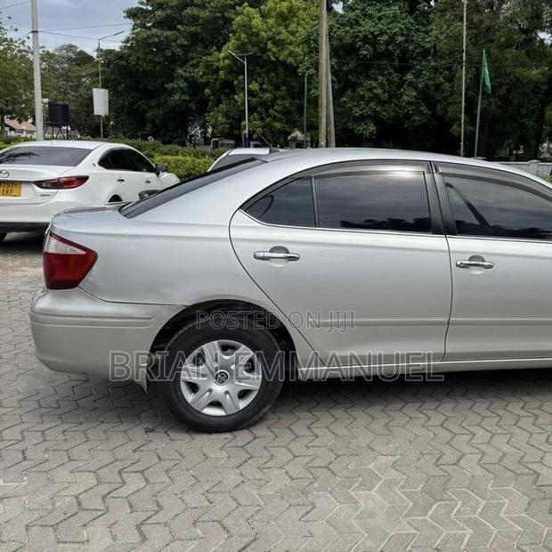 Toyota Premio 2004 Silver