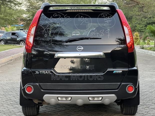 Nissan X-Trail 2.0 Diesel 2011 Black