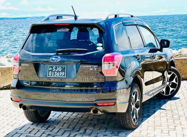 Subaru Forester 2010 Black